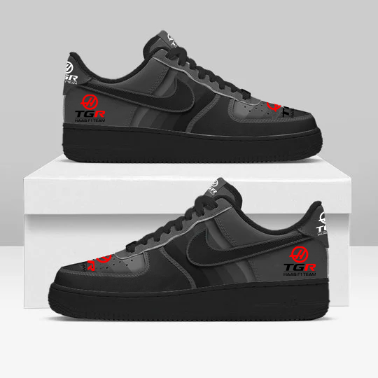 [FAN MUST-HAVE] NEW CUSTOMIZED F107 HAS HAAS AF1 SNEAKERS